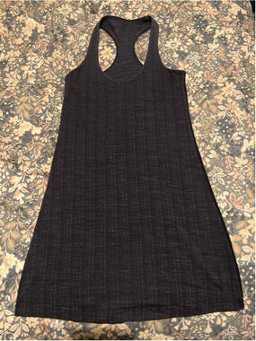 Women's Lululemon Black Racerback Tank Top S